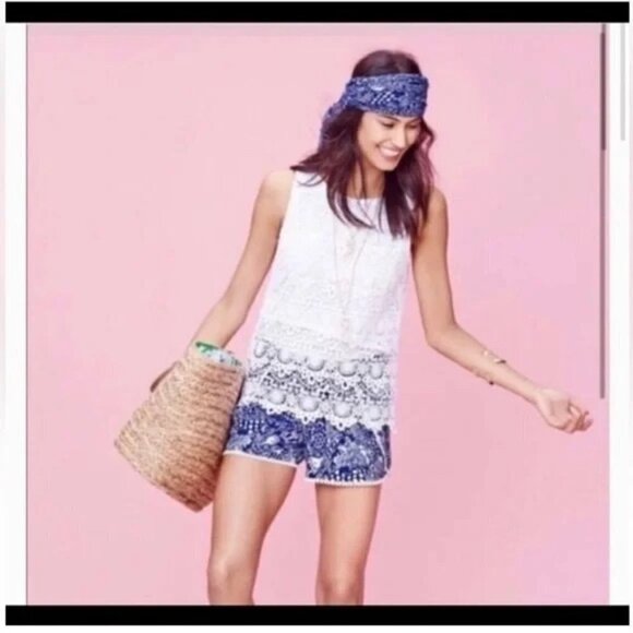 Lilly Pulitzer for Target blue white print pompom shorts medium - Picture 2 of 15
